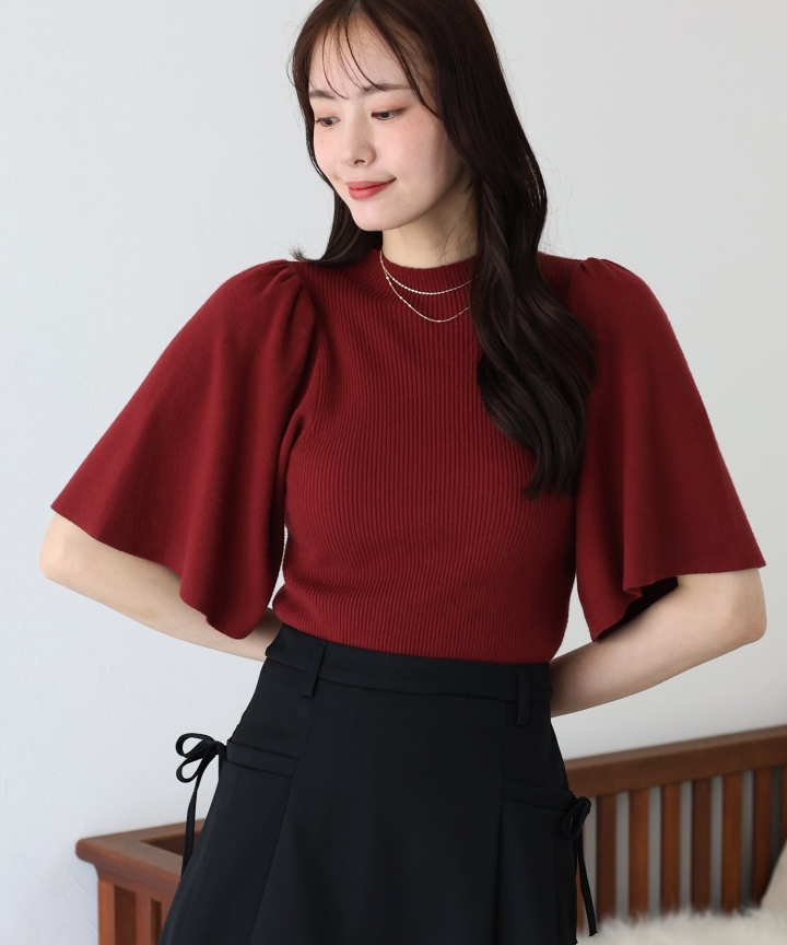 【SALE】フレアスリーブ五分袖なめらかニット