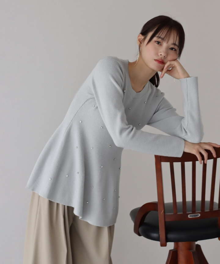 【SALE】ペプラムビジュニット