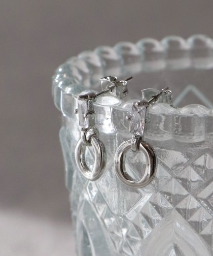 【SALE】ビジューフープピアス【ネコポス】 【SALE】ビジューフープピアス【ネコポス】