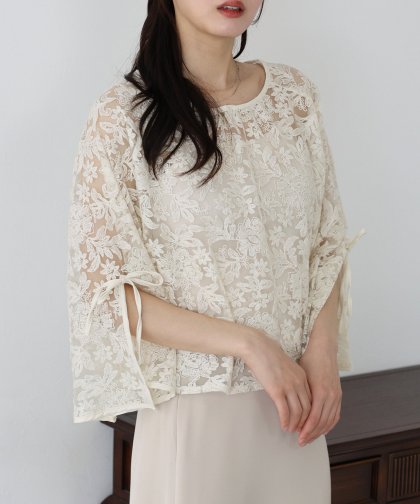 フレアースリーブ刺繍レースブラウス フレアースリーブ刺繍レースブラウス