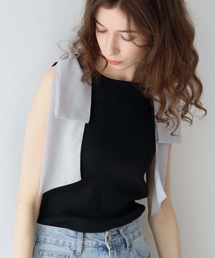 【SALE】ショルダーリボンノースリリブニット 【SALE】ショルダーリボンノースリリブニット