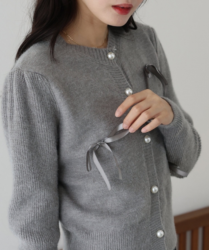 【SALE】リボン付きパールボタンカーディガン 【SALE】リボン付きパールボタンカーディガン