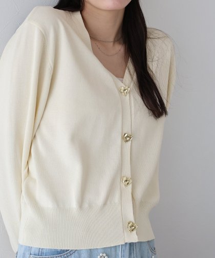 【SALE】ハートボタンVネックカーディガン 【SALE】ハートボタンVネックカーディガン