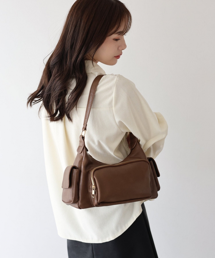 マルチポケットバッグ