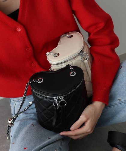 ハートキルティングバッグ