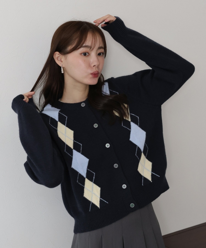 アーガイル柄カーディガン