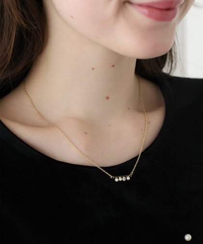 パールビジューバーネックレス / ニッケルフリー【ネコポス】 パールビジューバーネックレス / ニッケルフリー【ネコポス】