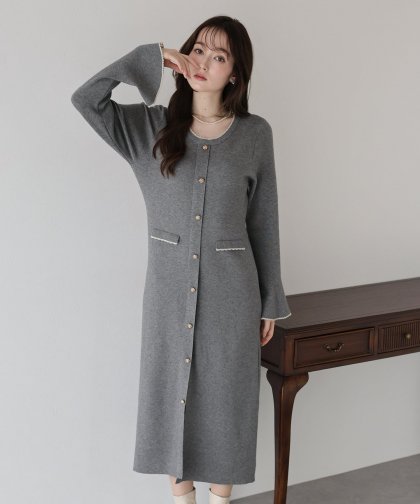 金ボタンニットワンピース 金ボタンニットワンピース