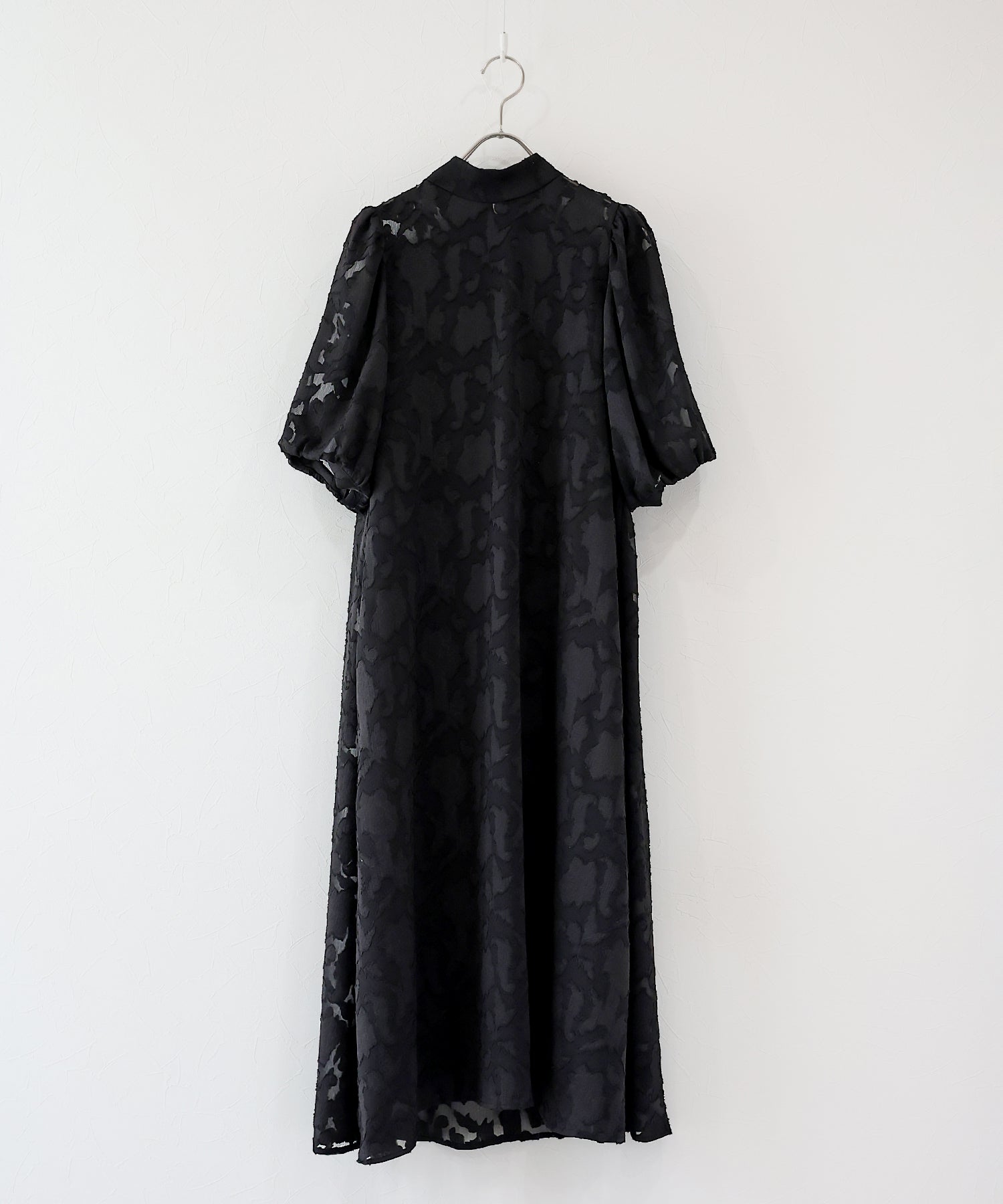 インナー付きバックリボンジャガードドレス