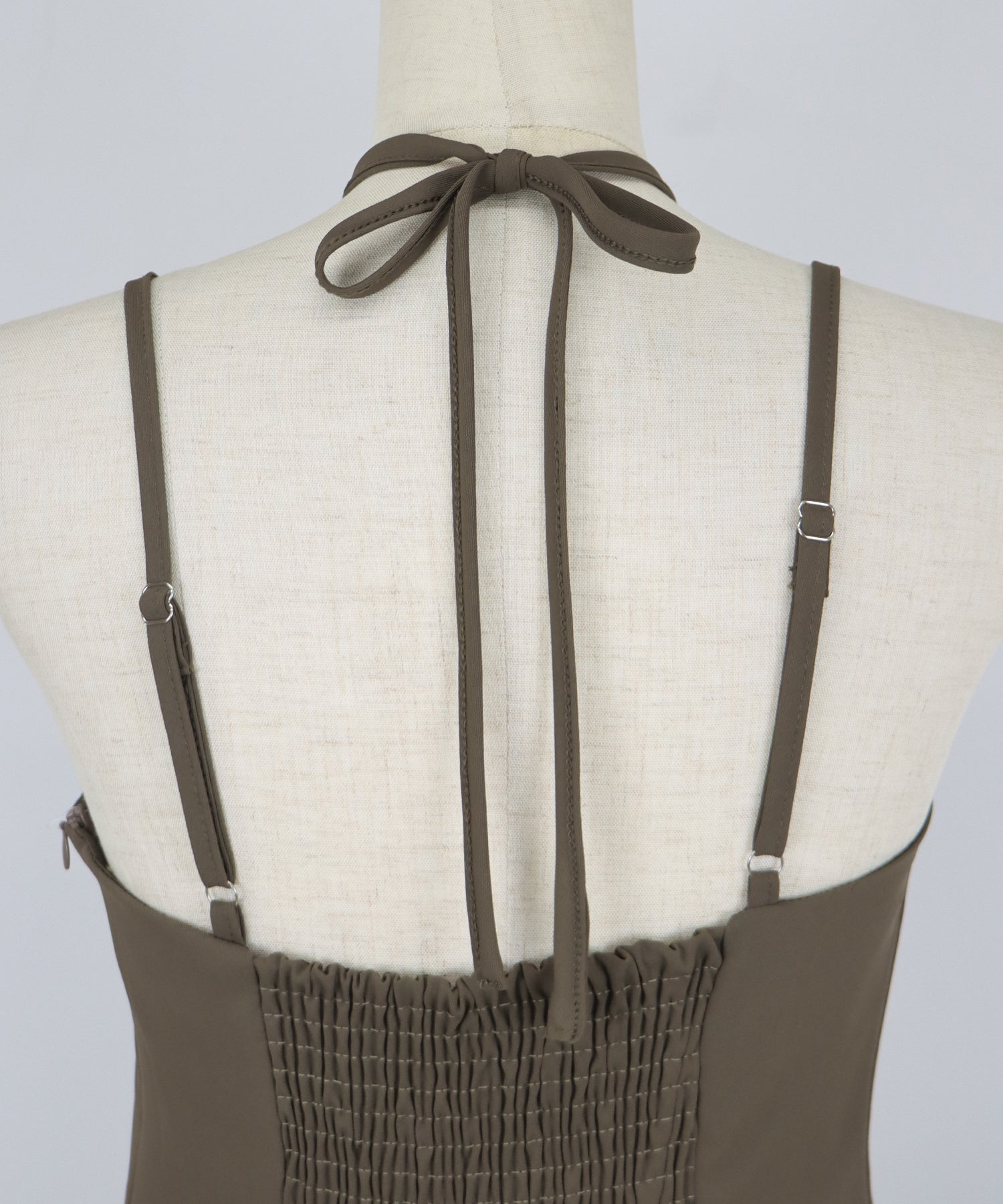 【SALE】Iラインホルターキャミワンピース