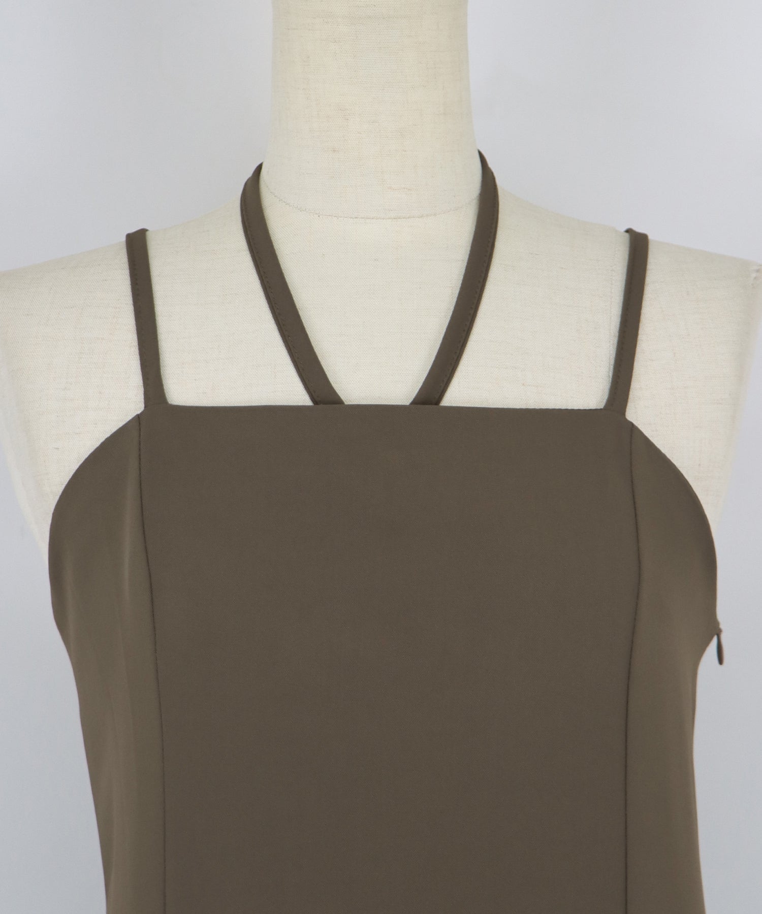 【SALE】Iラインホルターキャミワンピース