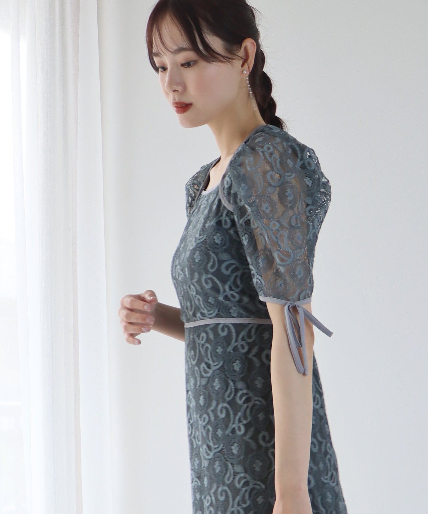 【SALE】配色パイピングレースパーティードレス