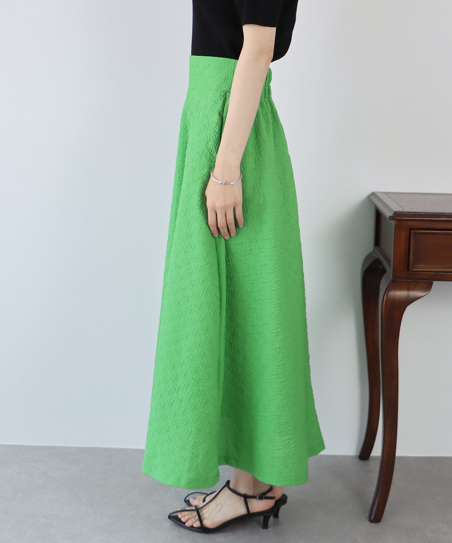 【SALE】ふくれジャガードボリュームフレアスカート