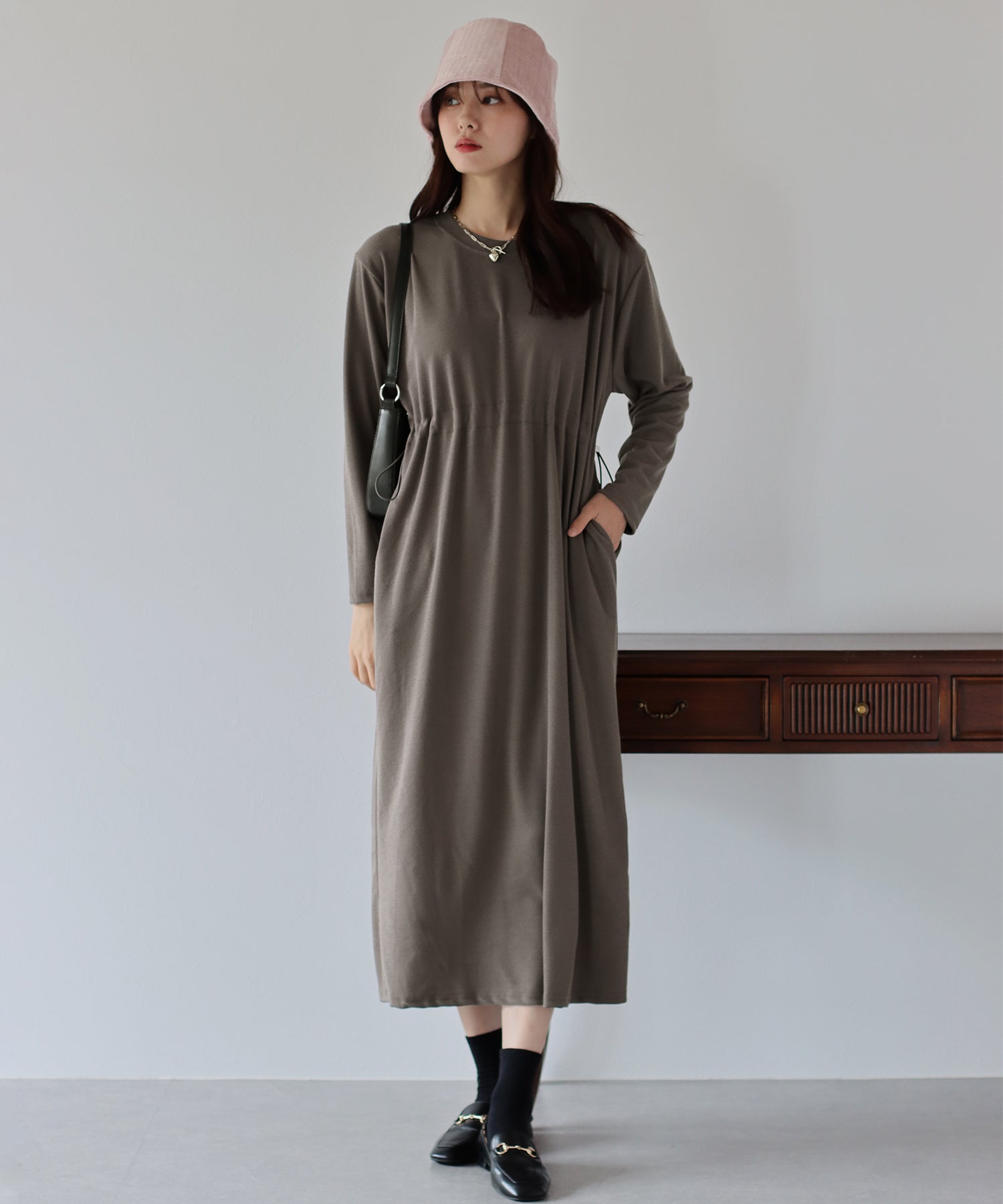 【SALE】ドロスト長袖カットソーワンピース