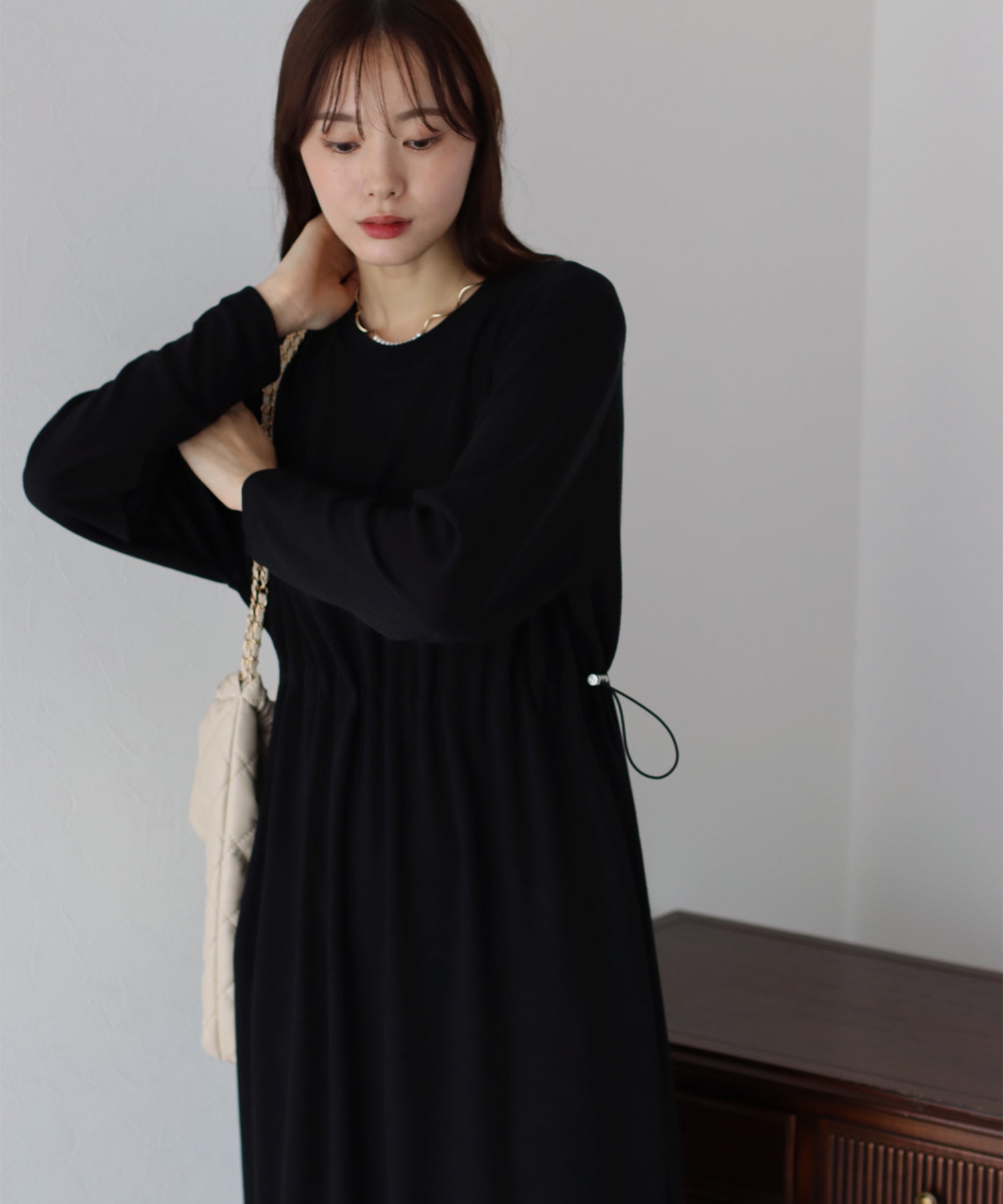 【SALE】ドロスト長袖カットソーワンピース