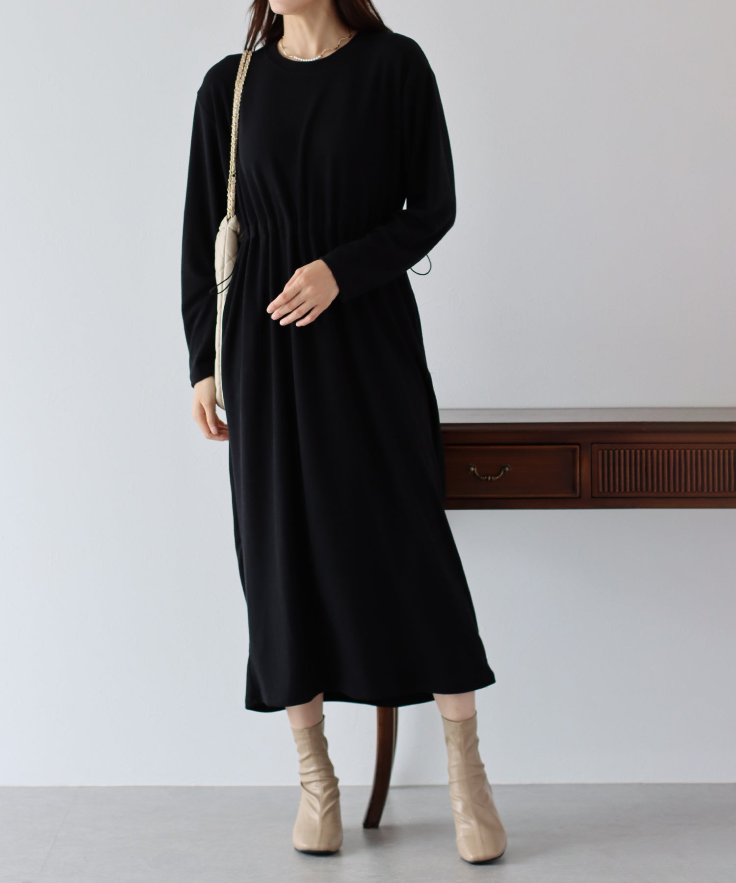 【SALE】ドロスト長袖カットソーワンピース