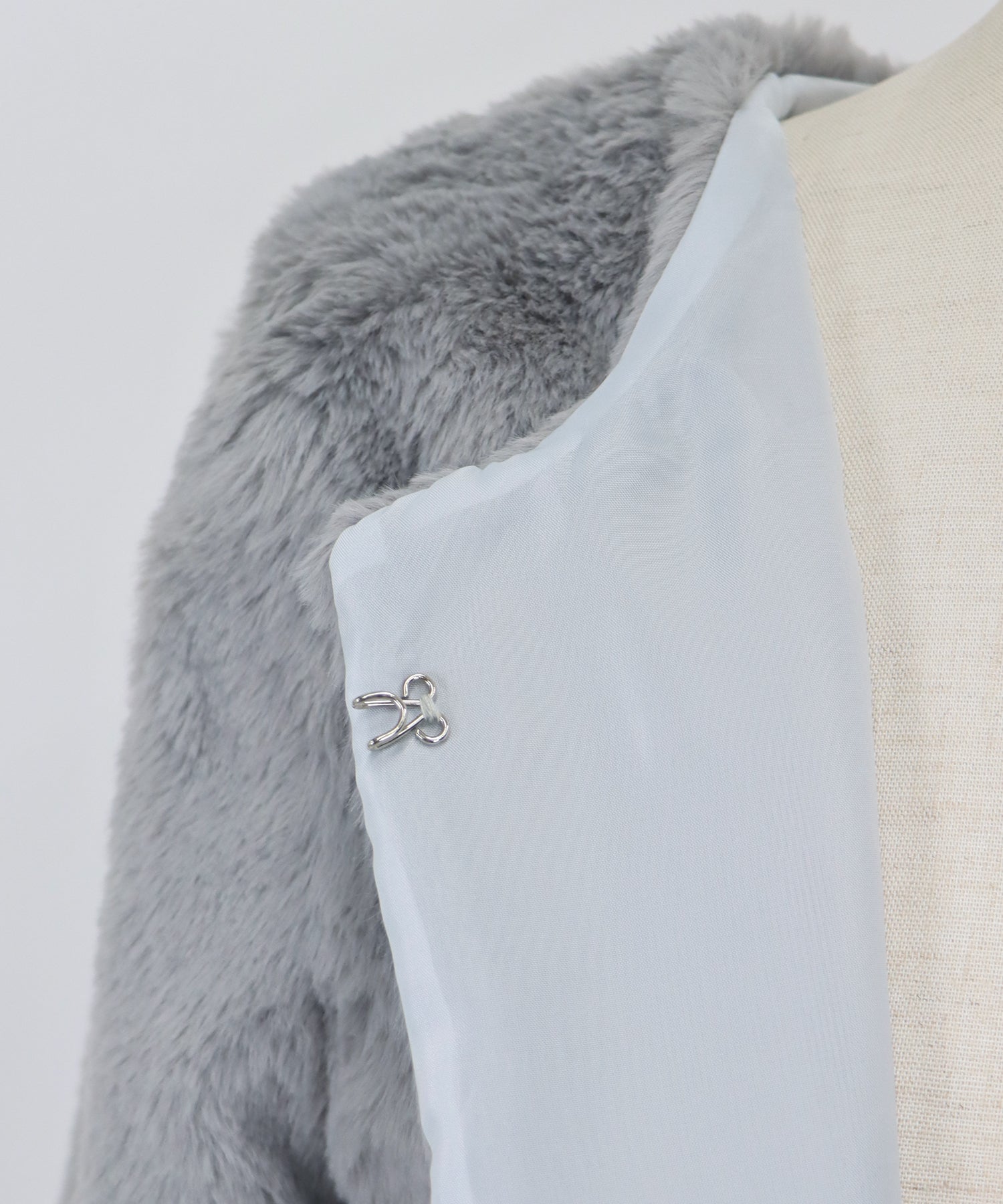 【SALE】ノーカラーファーブルゾン