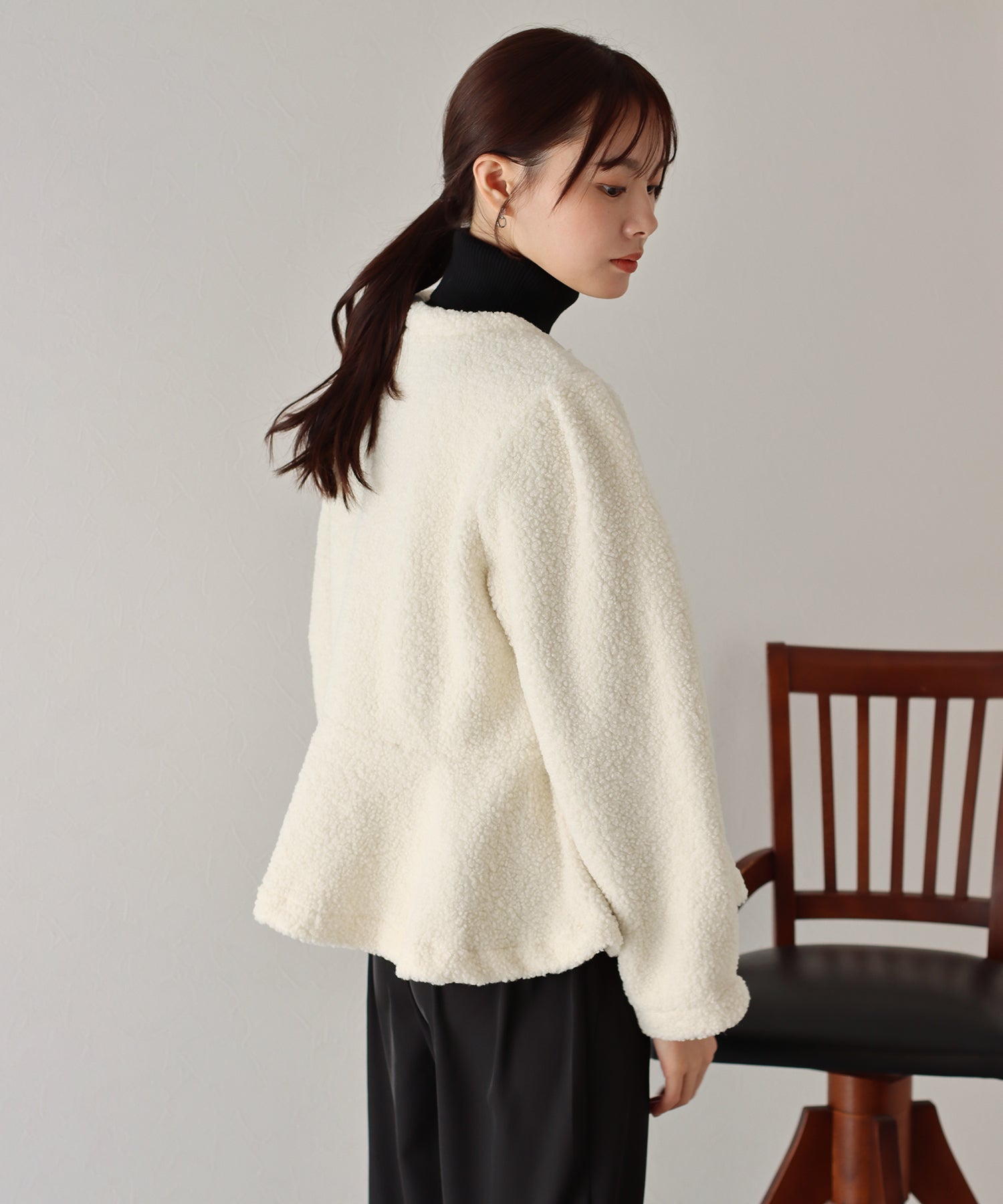 【SALE】もこもこペプラムコート