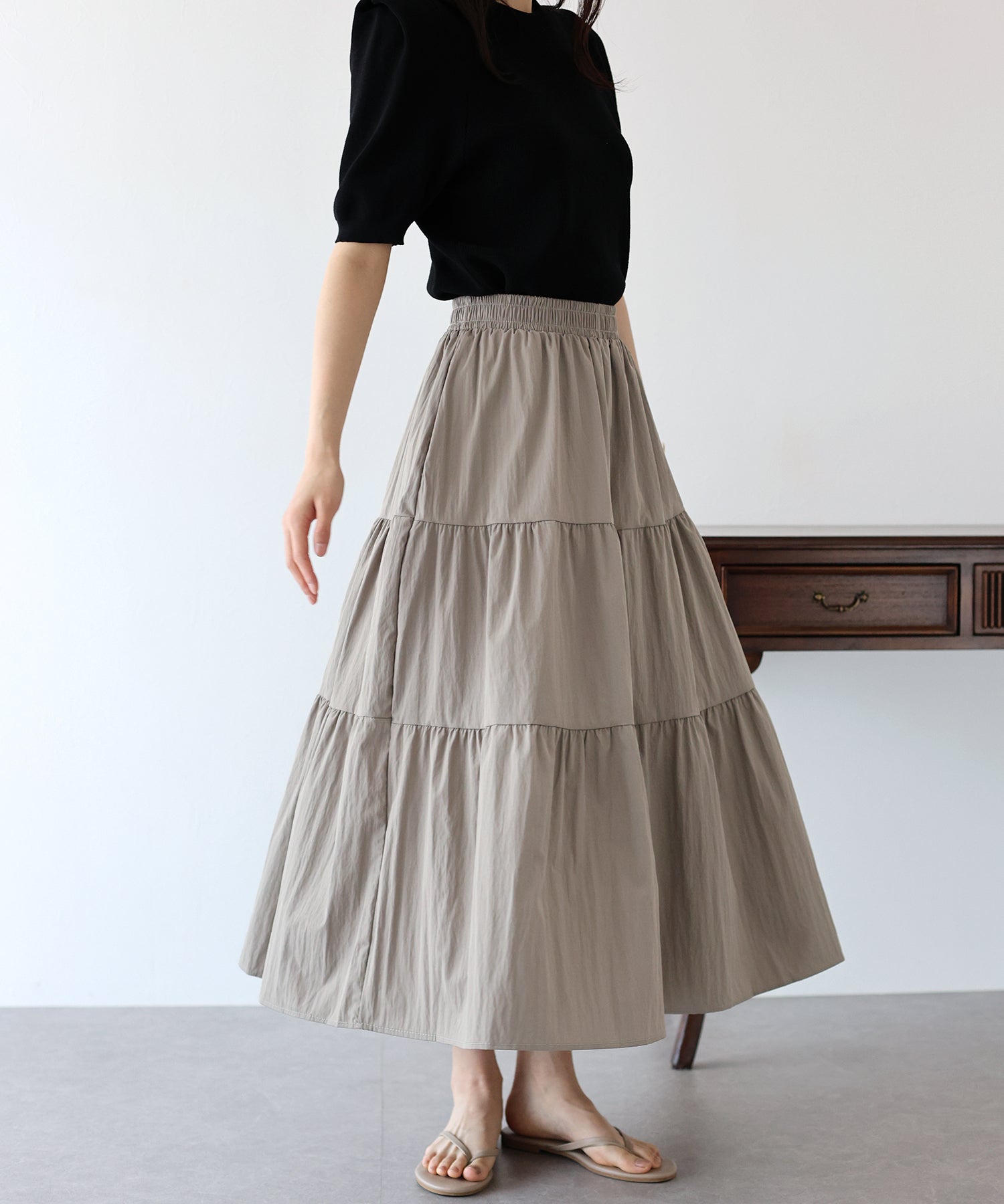 【SALE】ナイロンティアードスカート