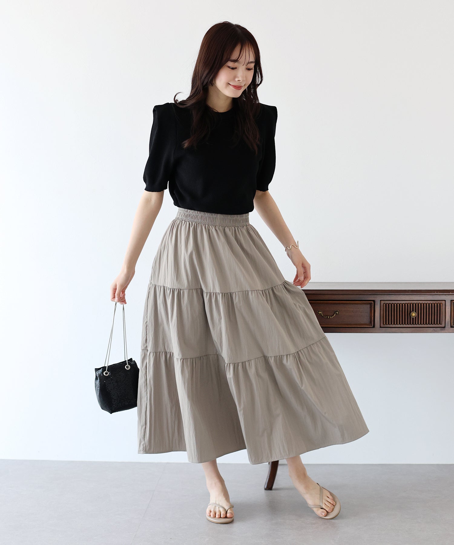 【SALE】ナイロンティアードスカート