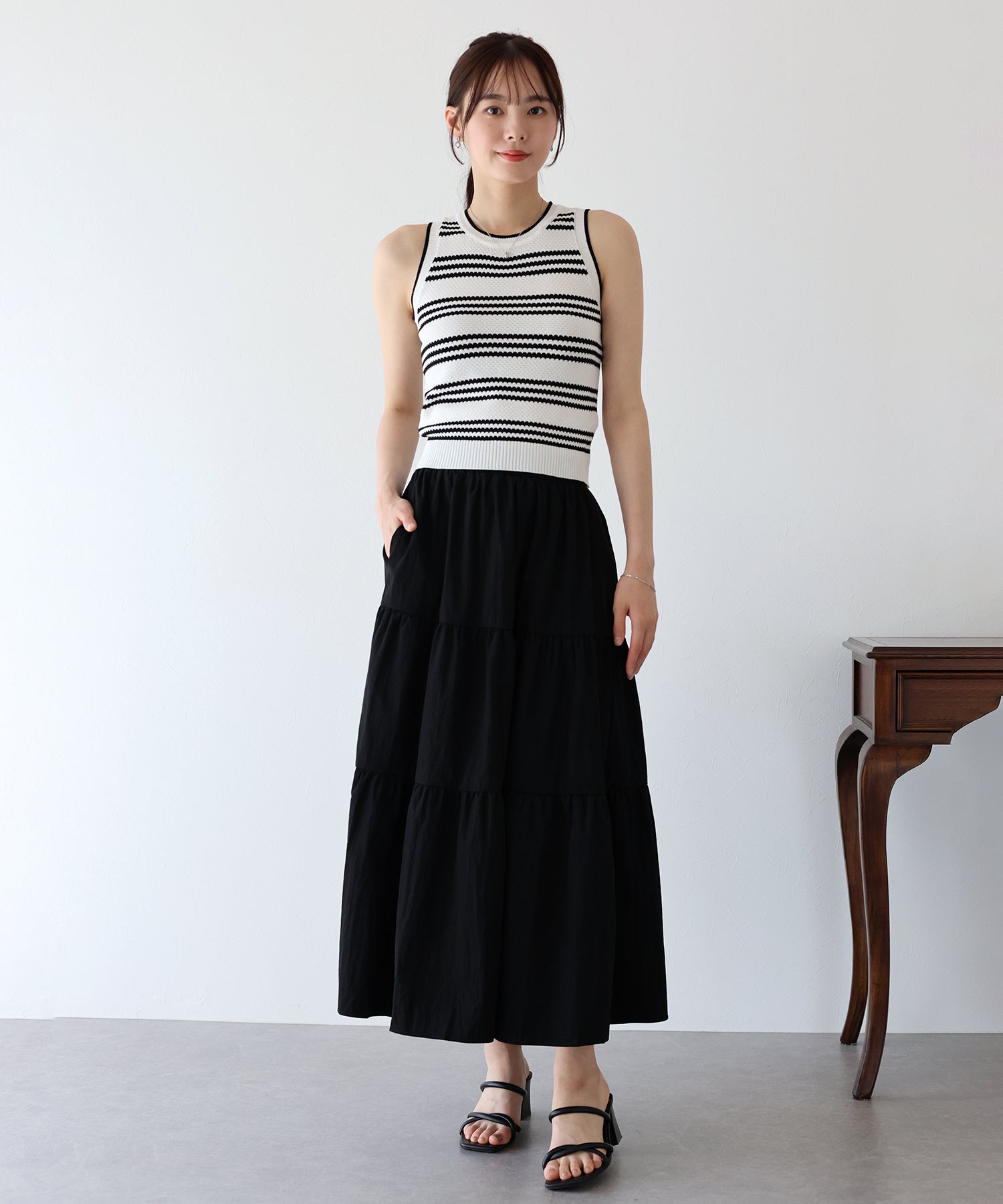 【SALE】ナイロンティアードスカート