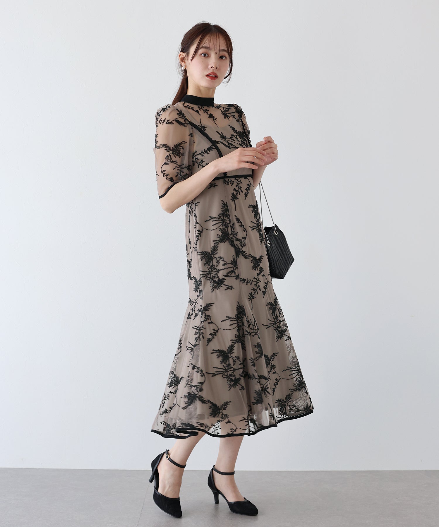 【TIME SALE】バイカラー刺繍レースパーティードレス