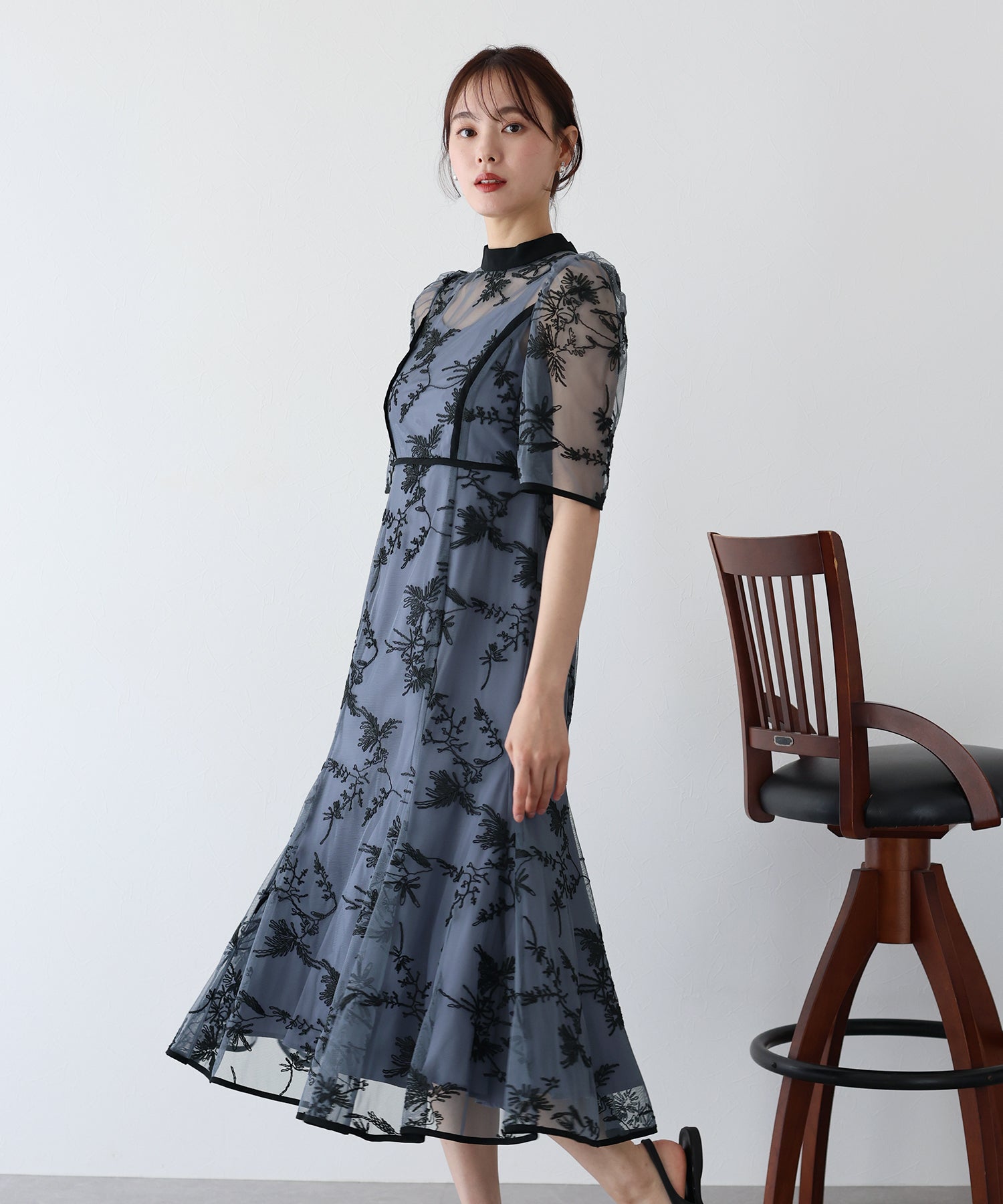 【TIME SALE】バイカラー刺繍レースパーティードレス