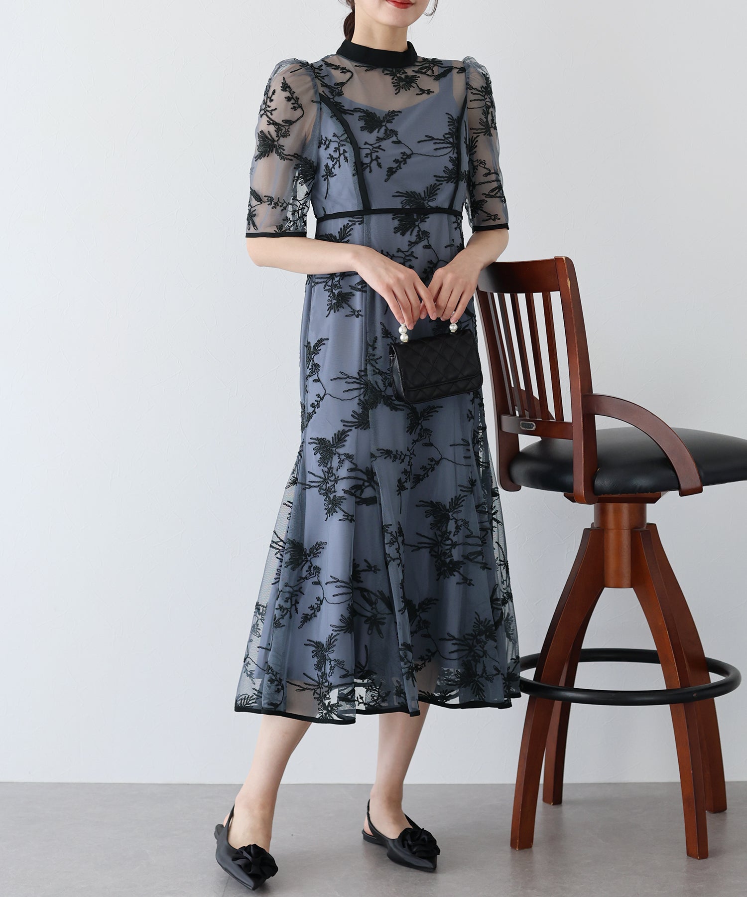 【TIME SALE】バイカラー刺繍レースパーティードレス