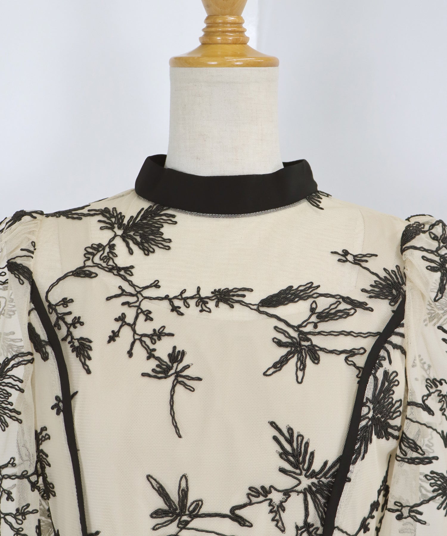 【TIME SALE】バイカラー刺繍レースパーティードレス