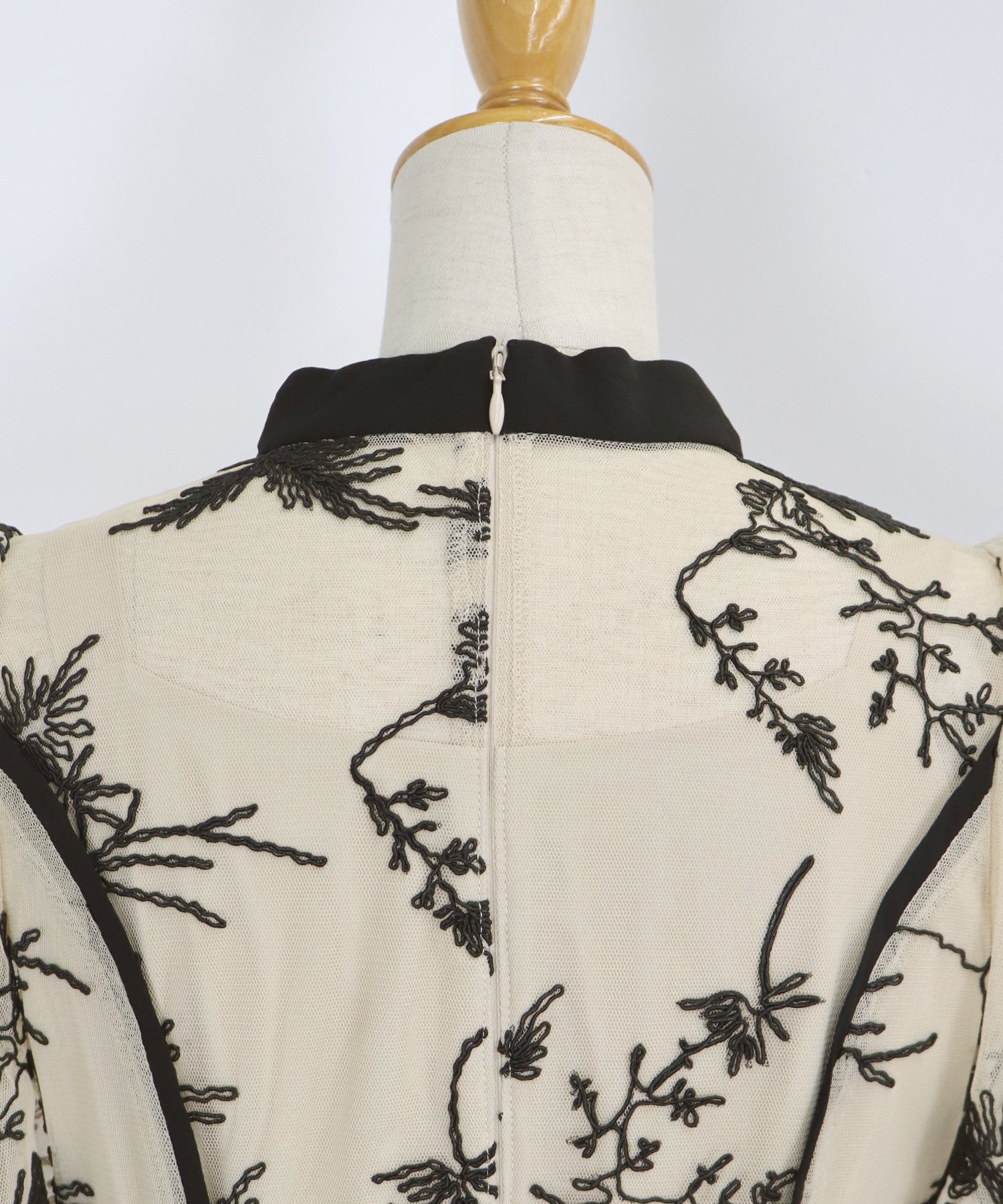 【TIME SALE】バイカラー刺繍レースパーティードレス