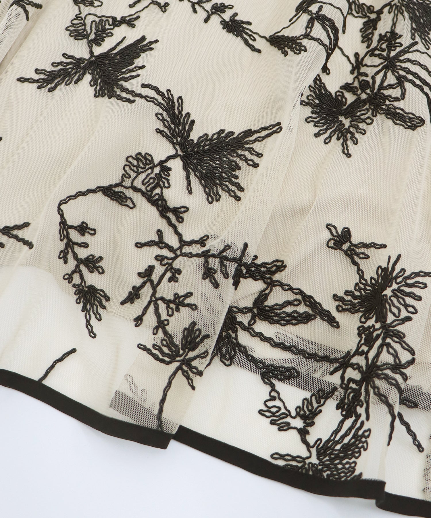 【TIME SALE】バイカラー刺繍レースパーティードレス