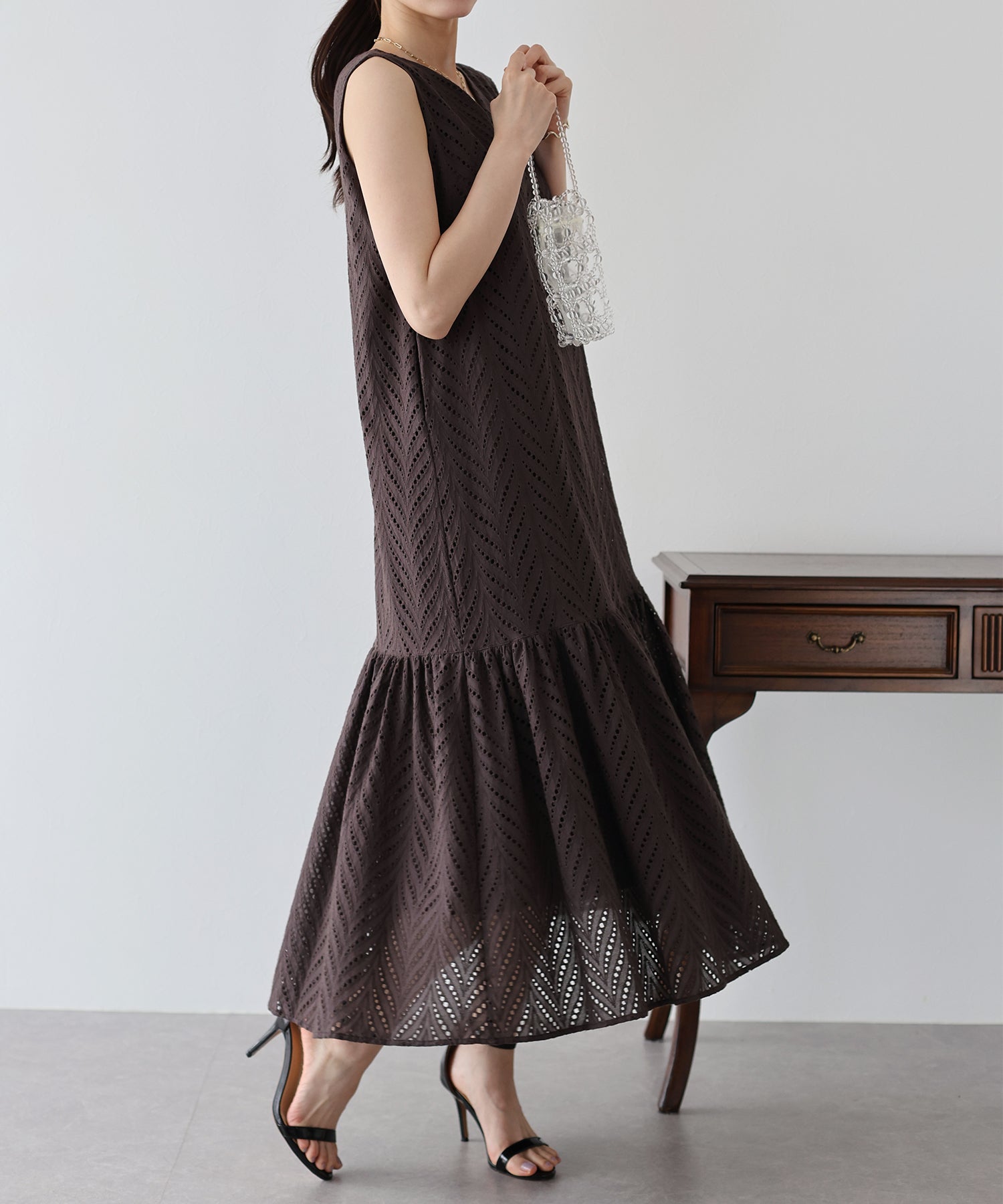 【SALE】コットンレースティアードワンピース