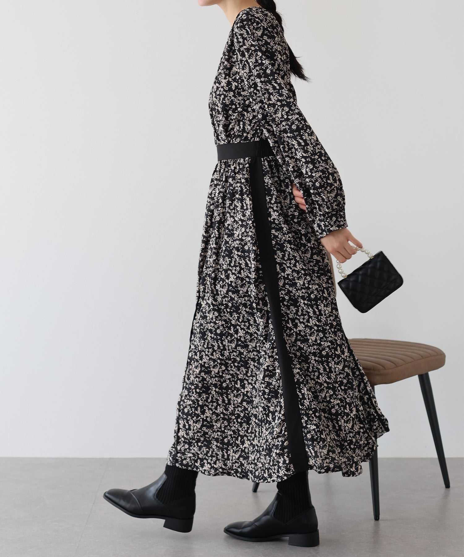 【SALE】エンボスプリントワンピース