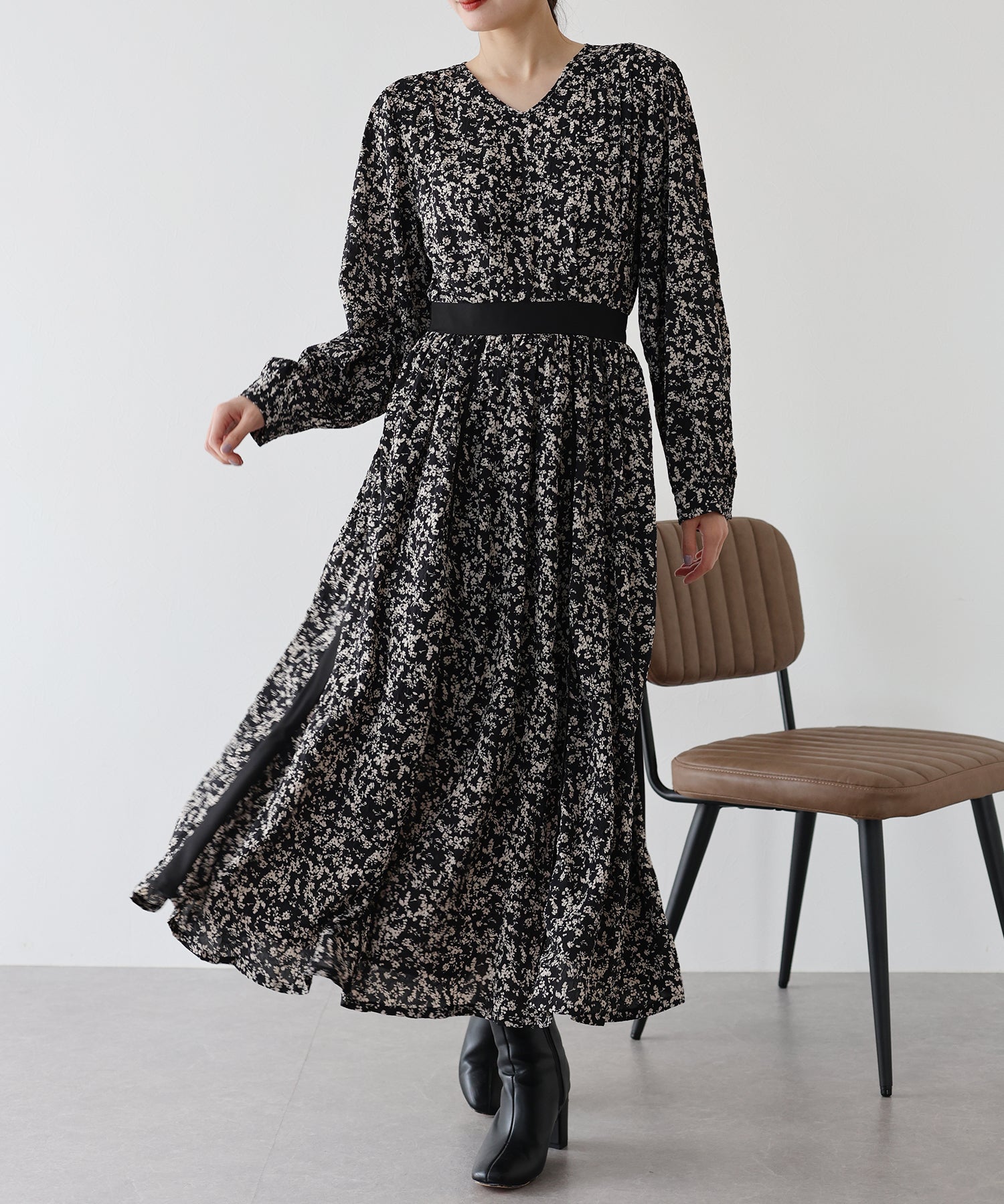 【SALE】エンボスプリントワンピース