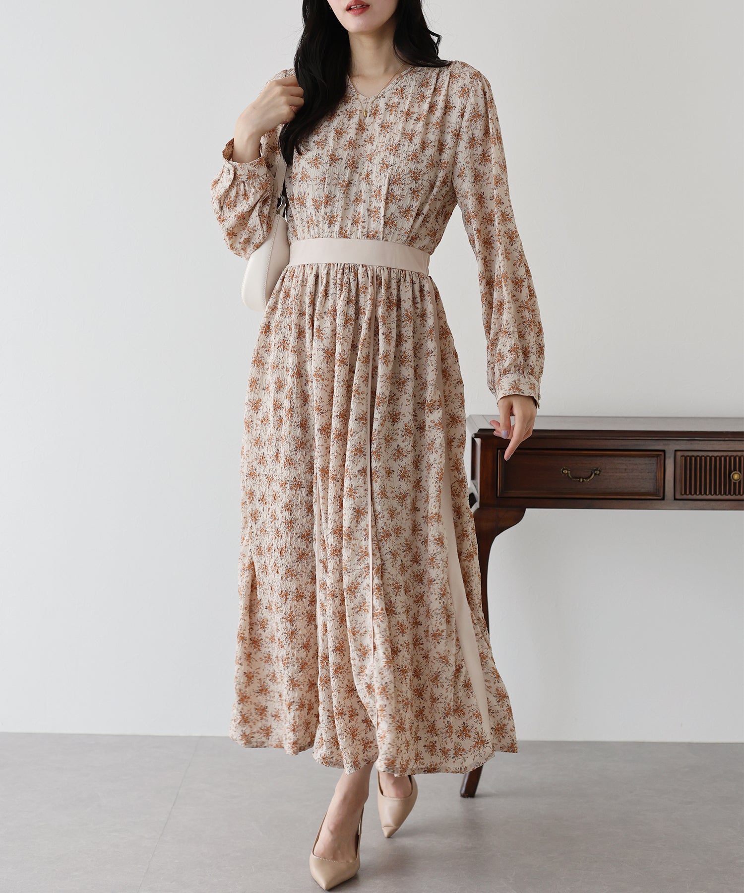 【SALE】エンボスプリントワンピース