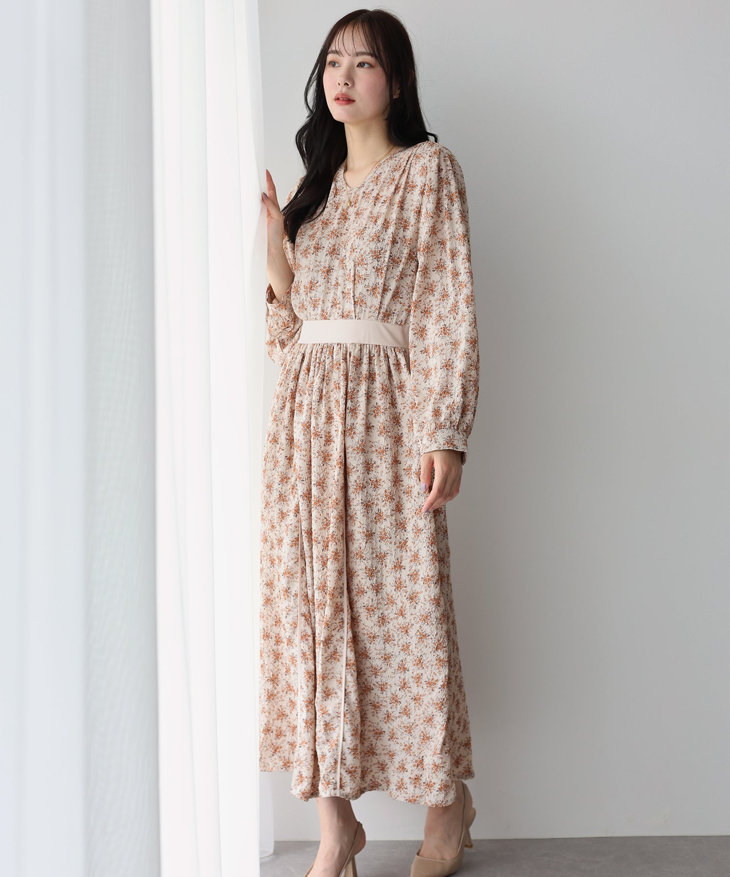 【SALE】エンボスプリントワンピース