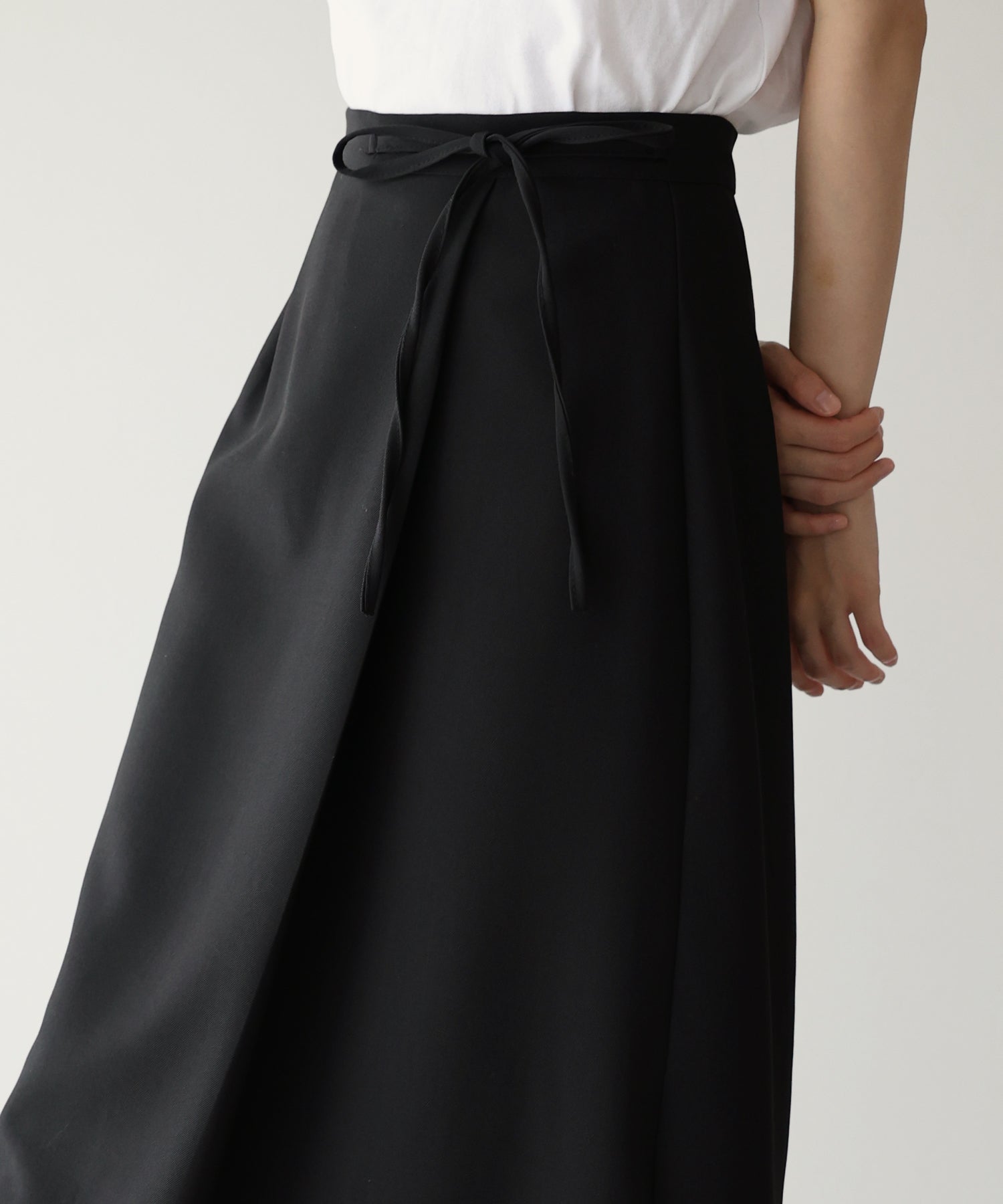 【SALE】サイドリボンIラインスカート