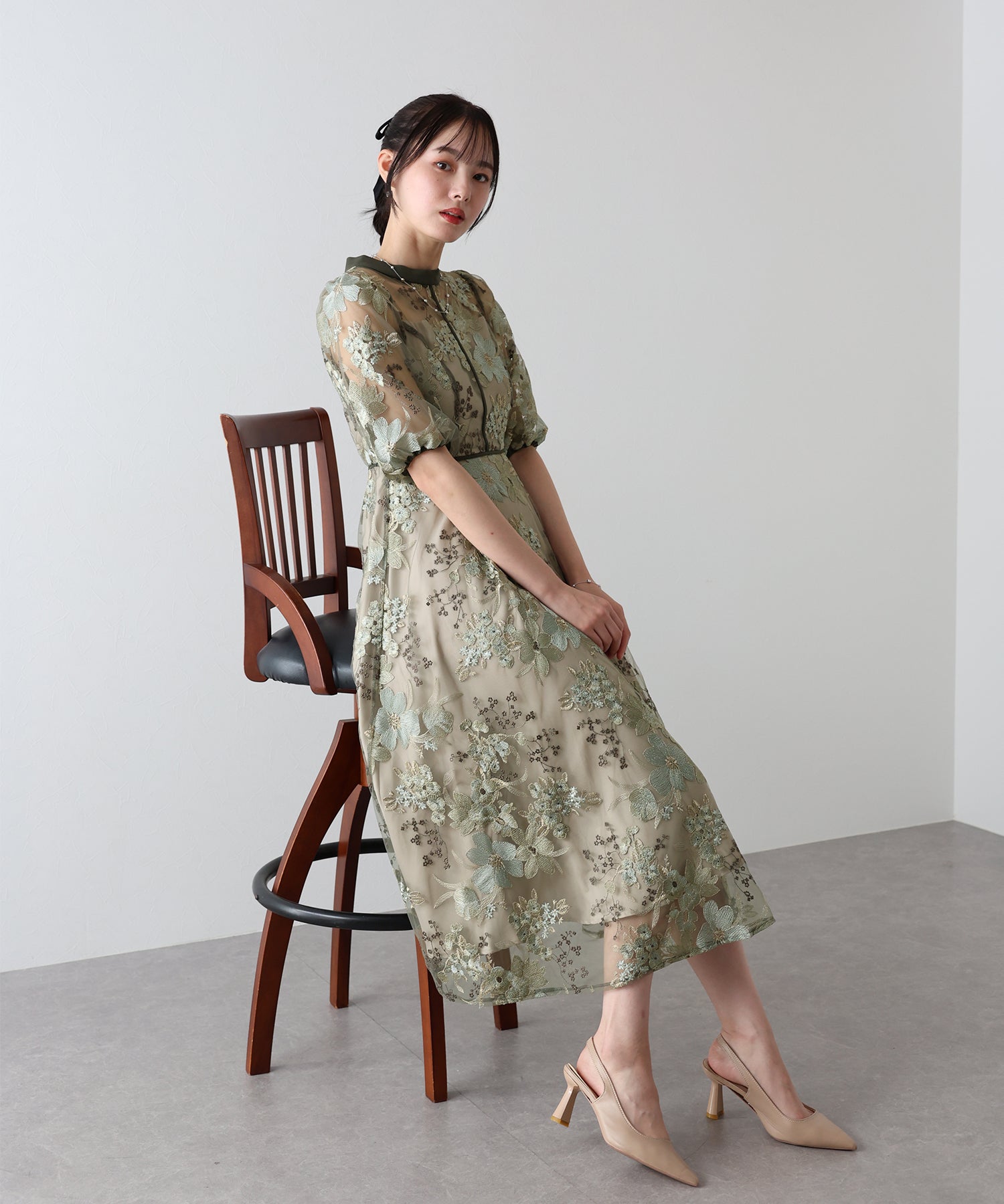 【TIME SALE】フラワーエンブロイダリ―ドレス