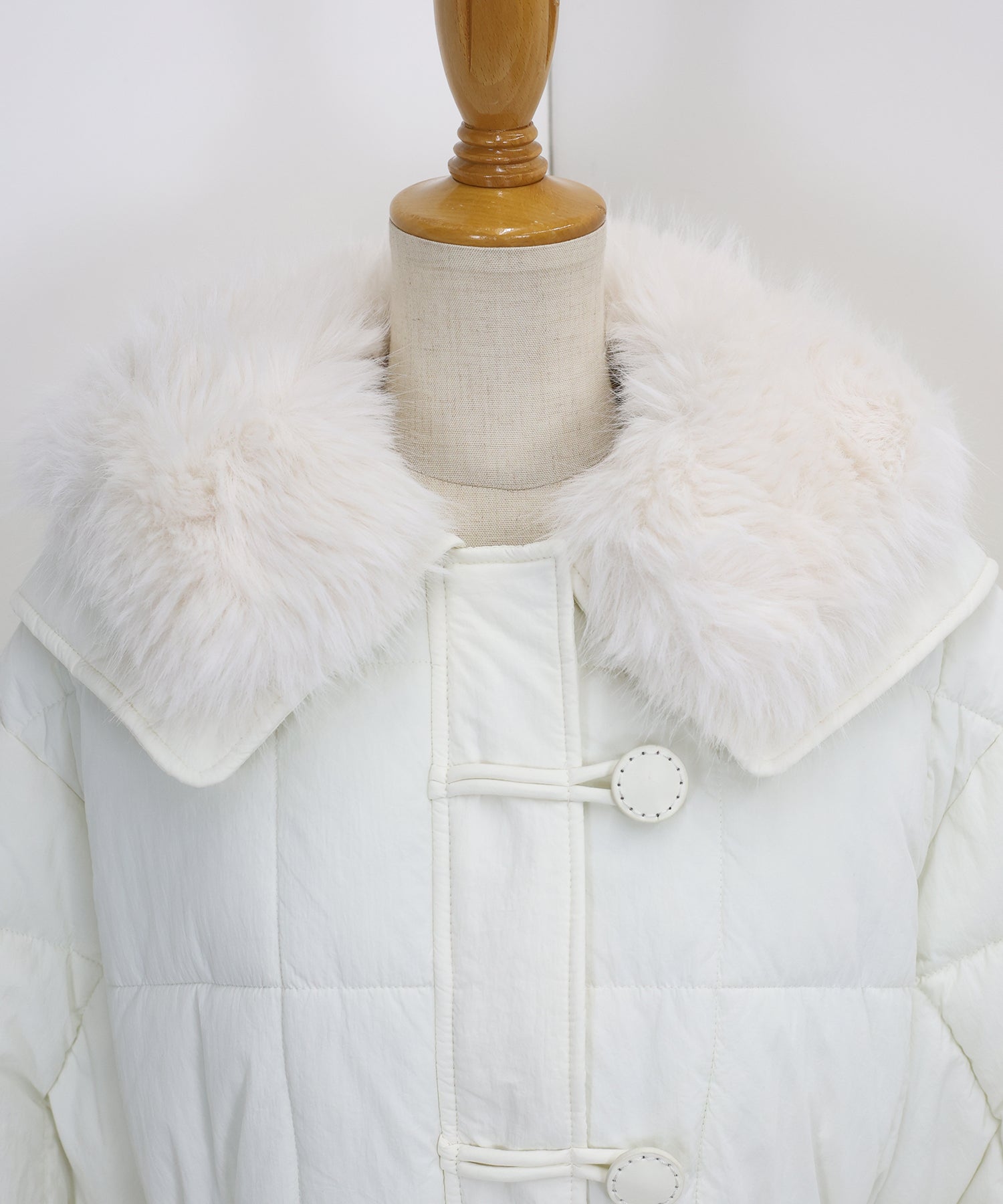 【TIME SALE】ウェストマークファー衿ロングダウン