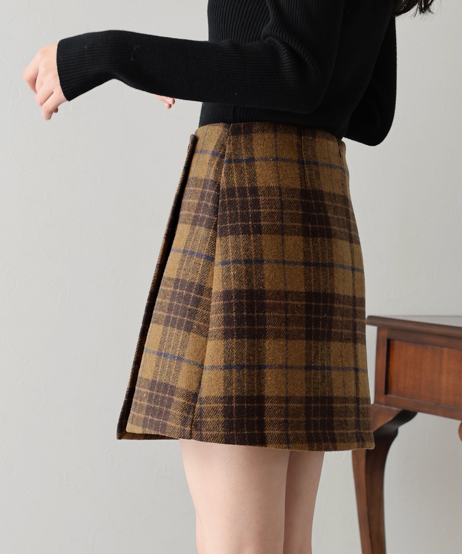 【SALE】チェック柄ラップミニスカート