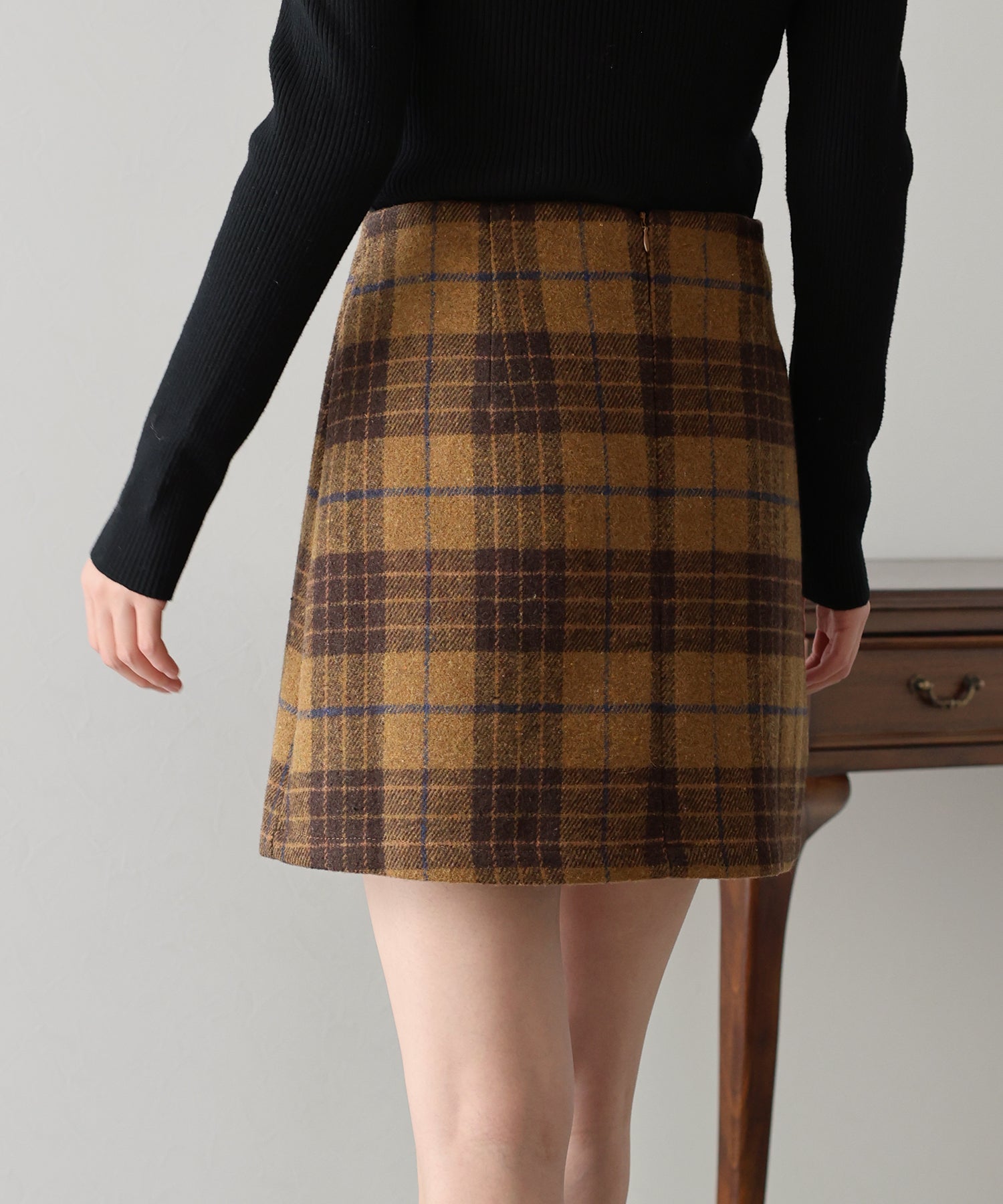 【SALE】チェック柄ラップミニスカート