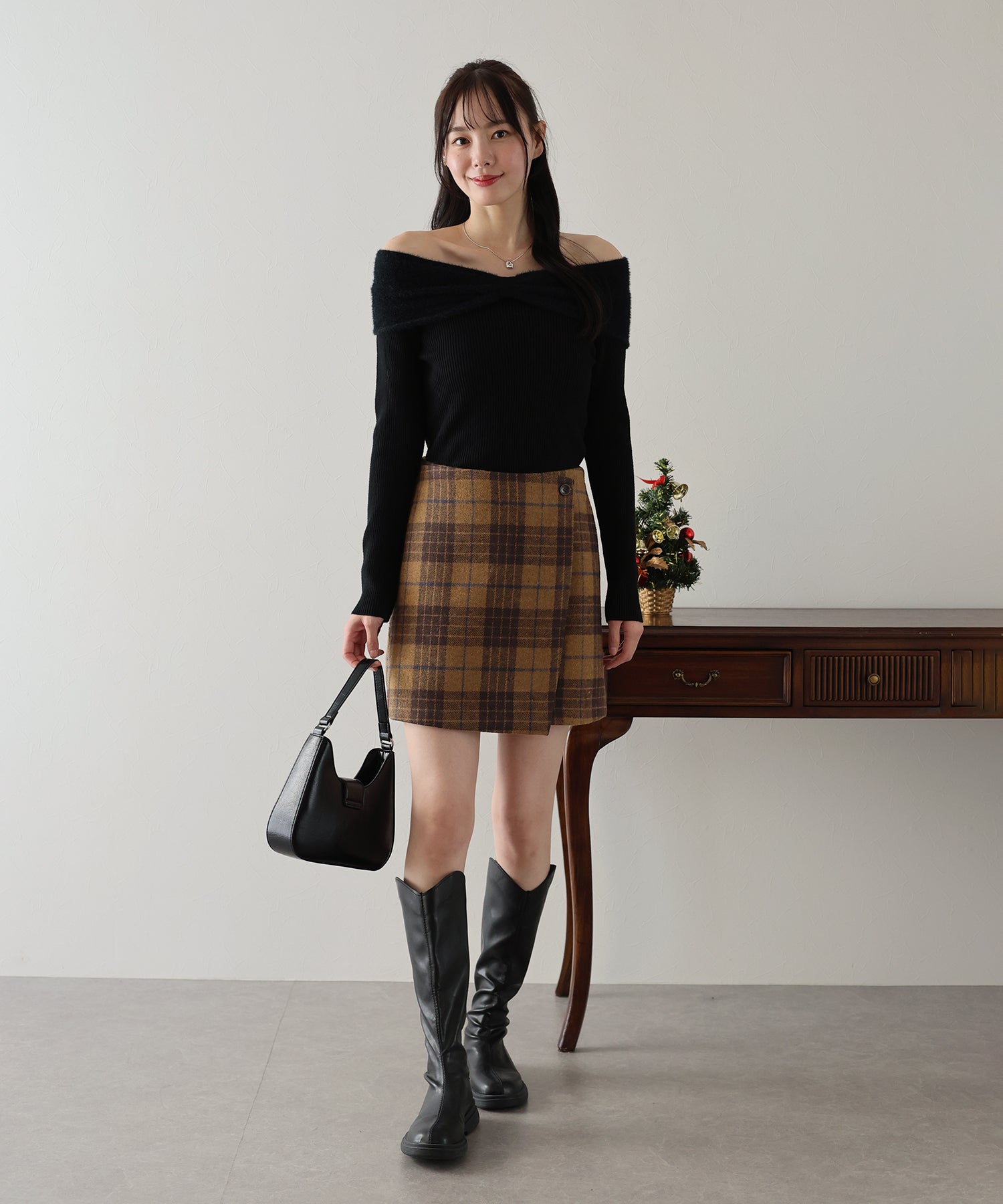 【SALE】チェック柄ラップミニスカート