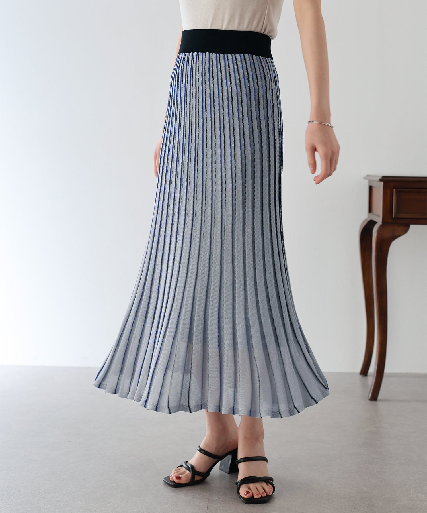 【SALE】シアーストライプニットスカート