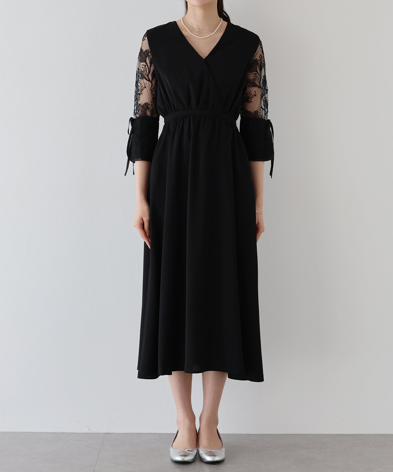 【SALE】フラワー刺繍カシュクールドレス