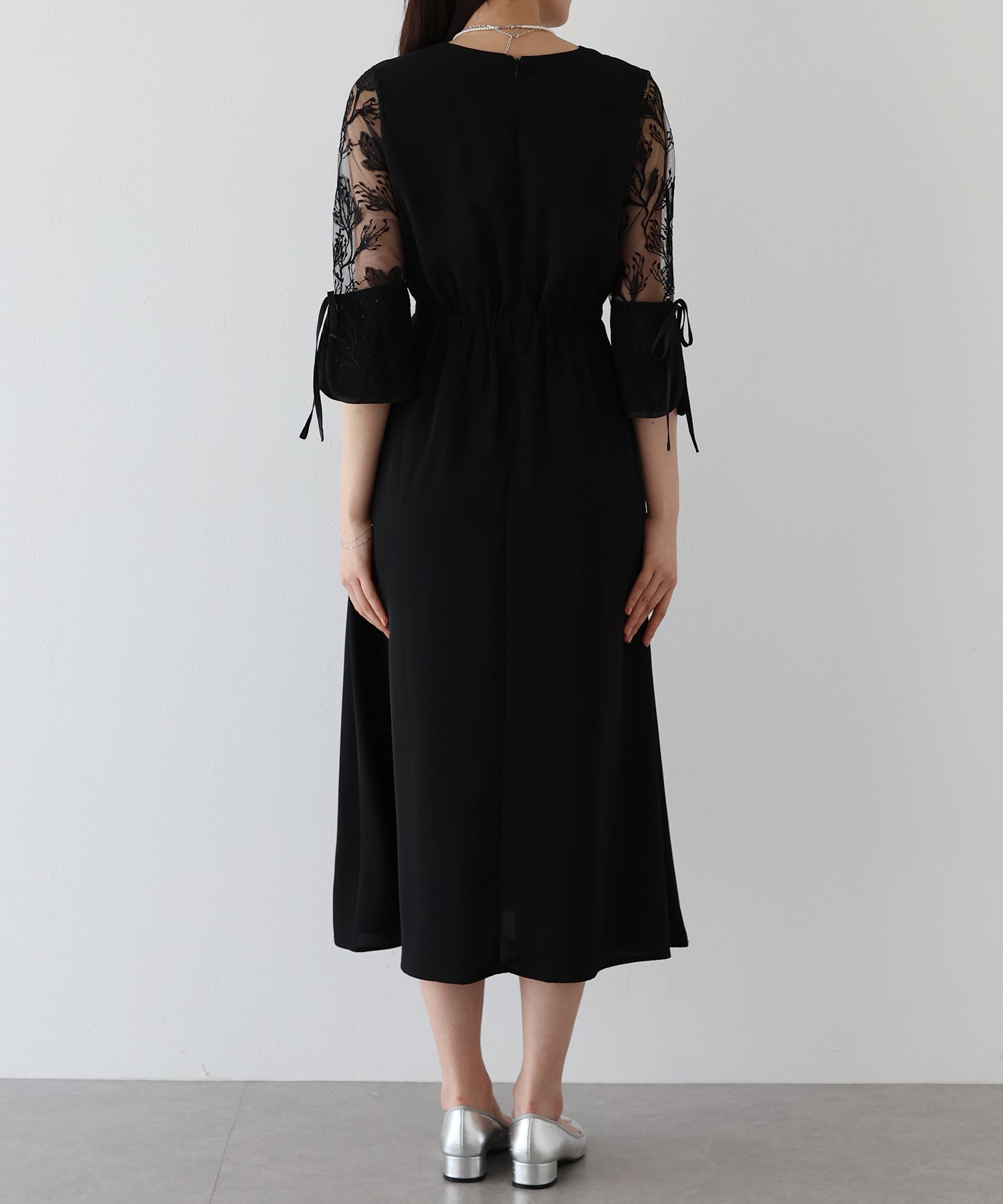 【SALE】フラワー刺繍カシュクールドレス