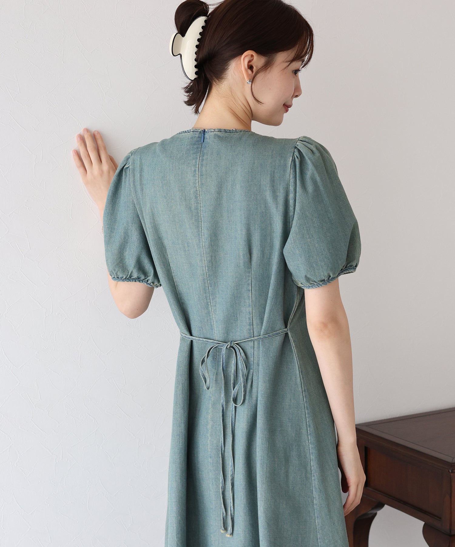 パフスリーブデニムワンピース