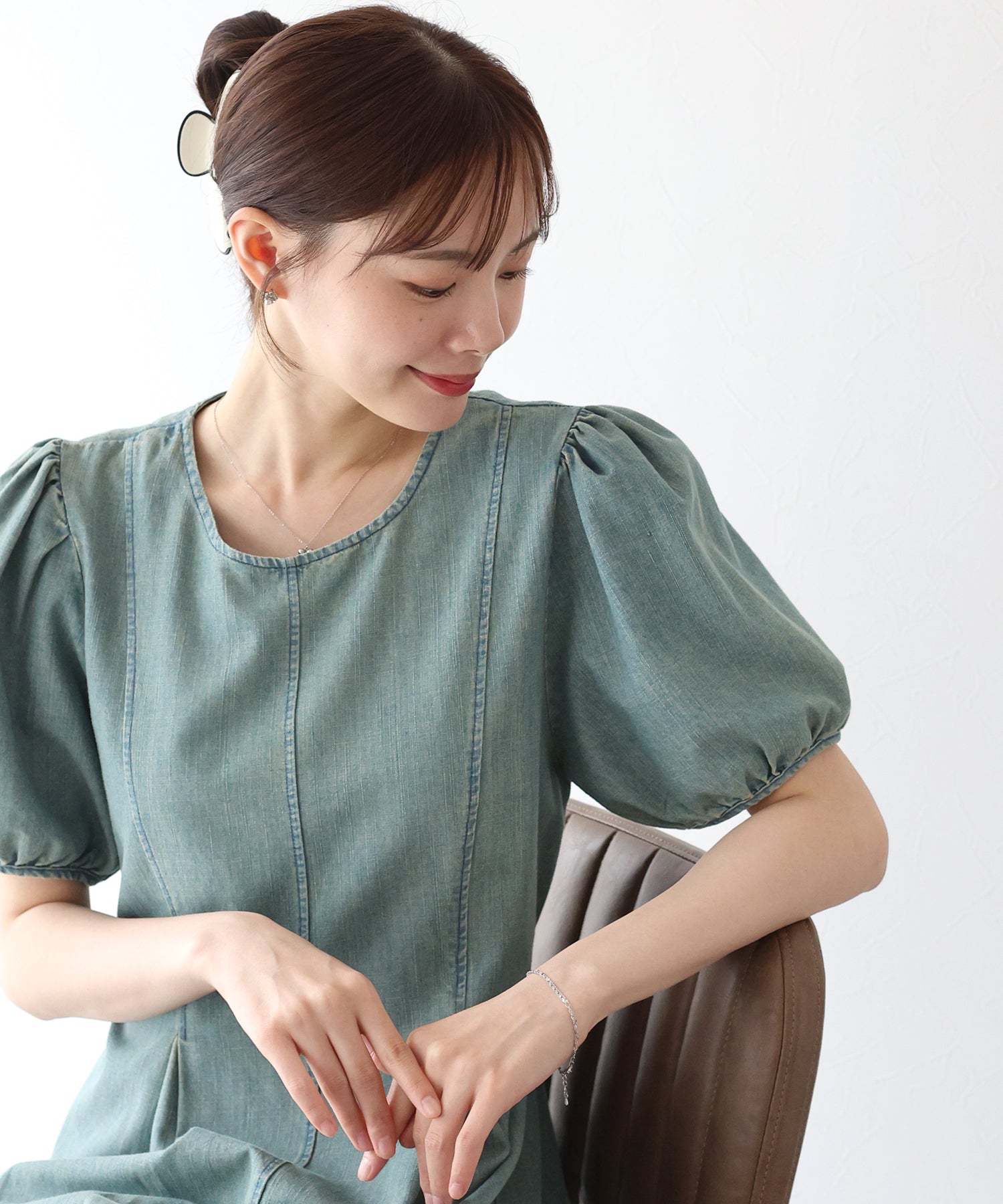 パフスリーブデニムワンピース