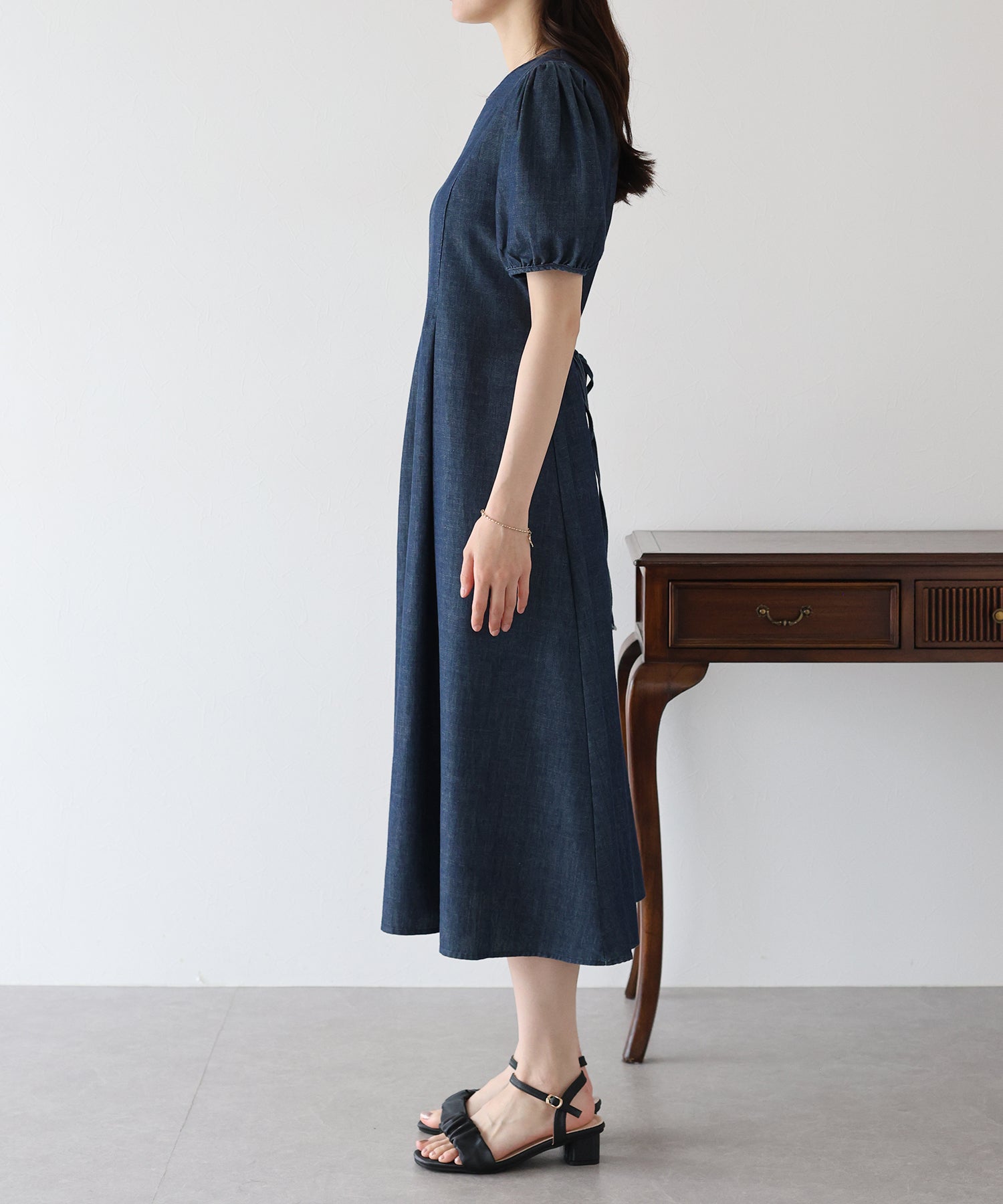 パフスリーブデニムワンピース