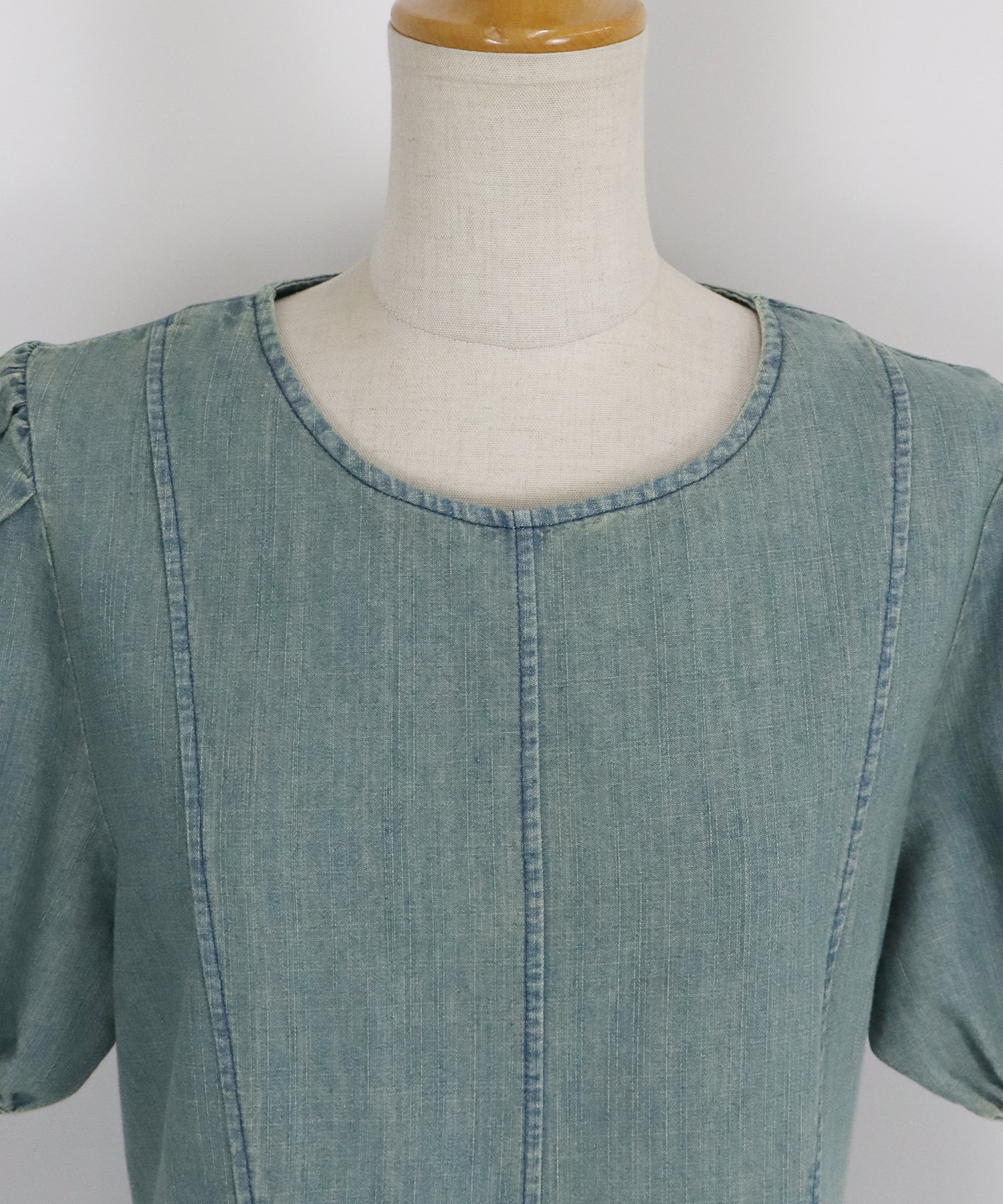 パフスリーブデニムワンピース