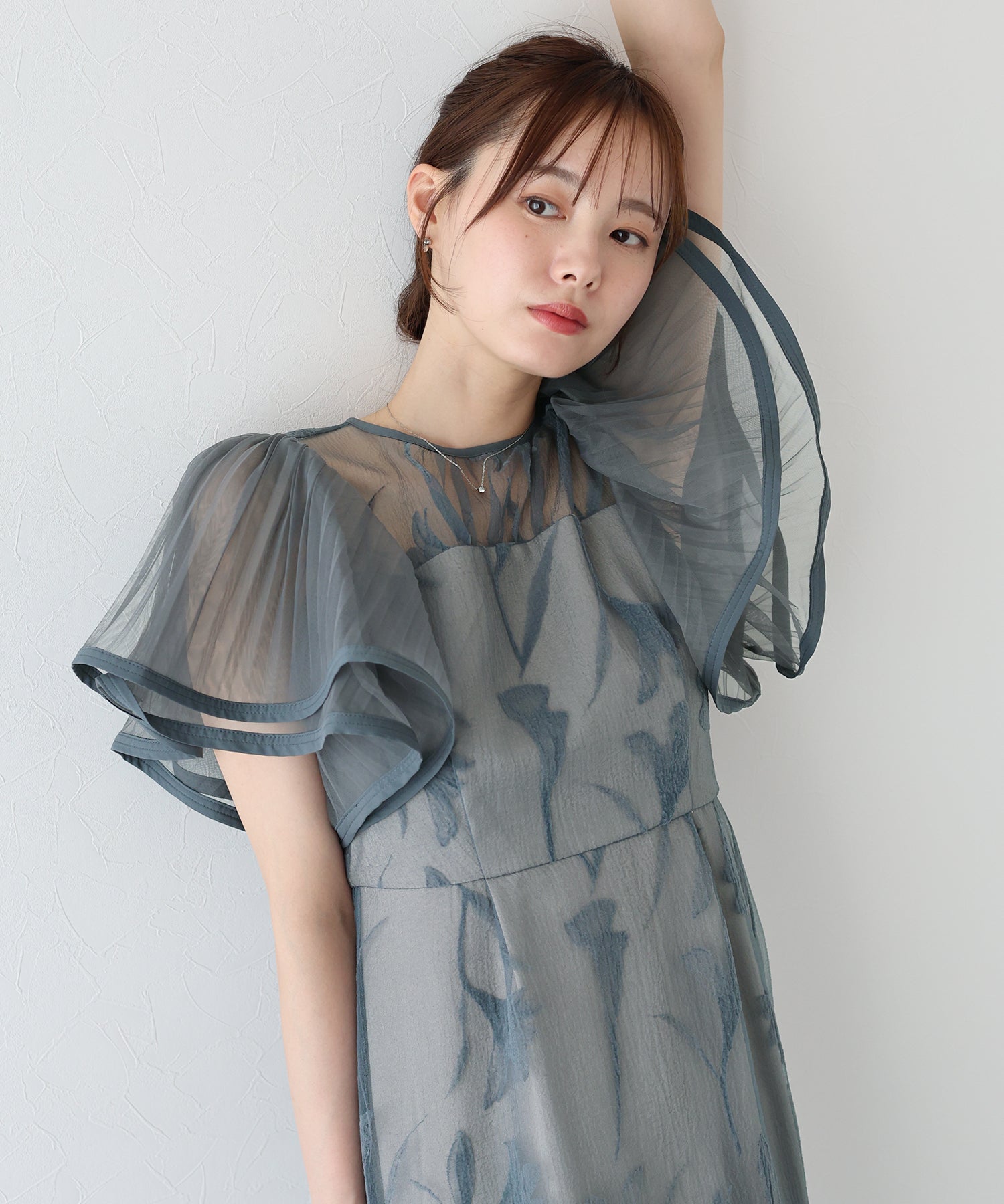 【TIME SALE】フリルスリーブフロッキードレス